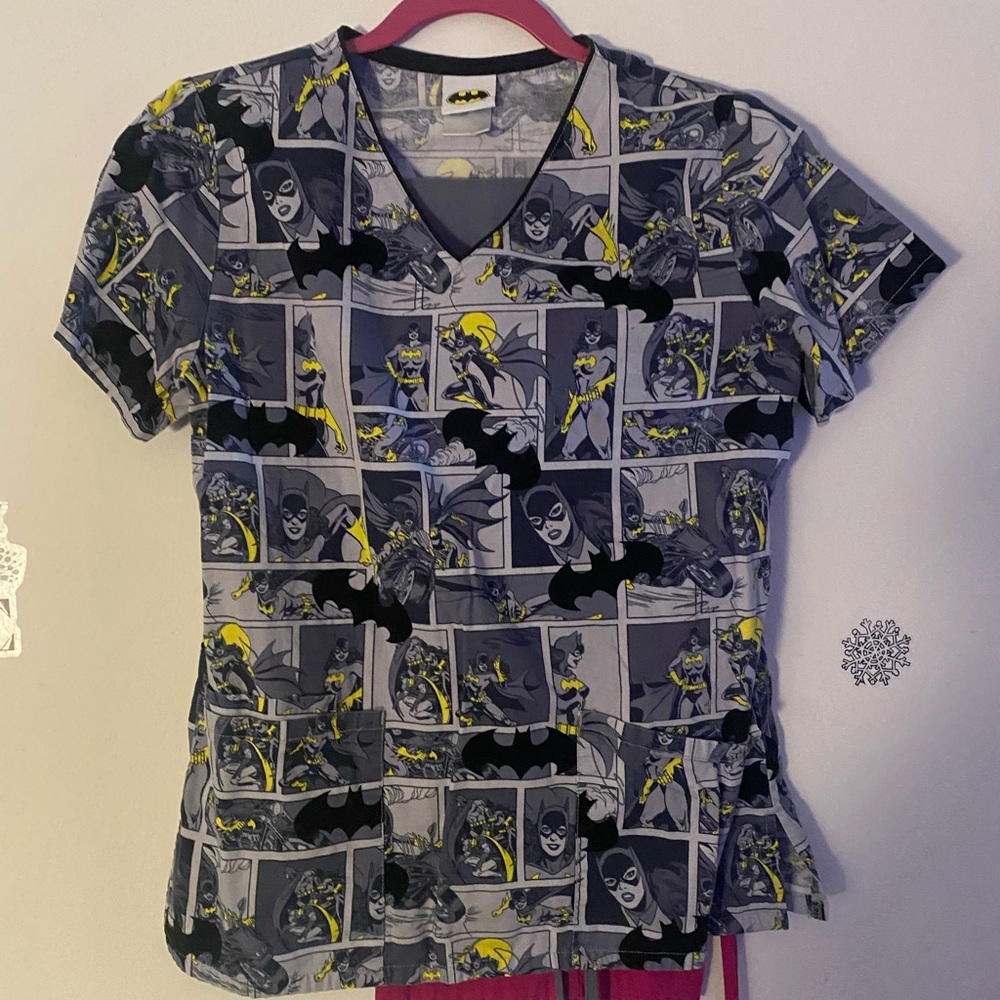 Scrub top